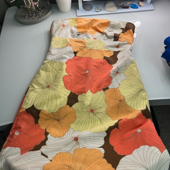 Cute, trendy yellow & flower print reversible sundress | fits a size xs/small - Picture 2 of 2